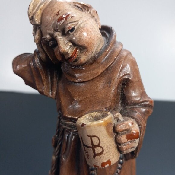Hungover Monk Figurine Italy Anri Toriart Vintage Resin HB Beer Stein Wood Base - Picture 3 of 10
